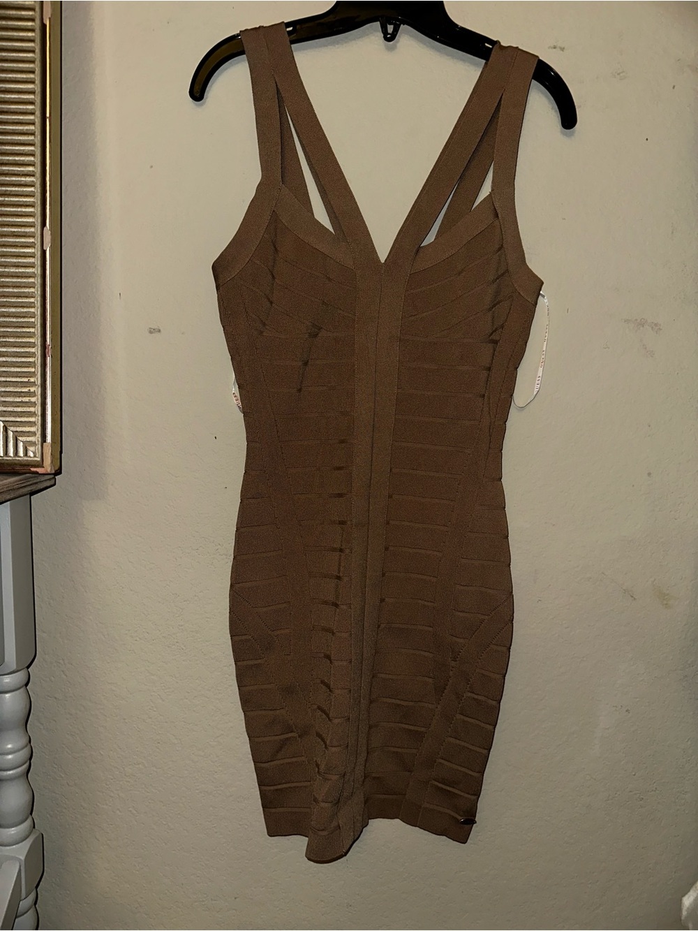 Guess tan nude beige bodycon bandage dress size medium